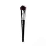 Makeover Foundation brush 1 Pcs