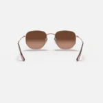 ⁦Ray-Ban Unisex hexagon sunglasses Brown RB3548N⁩ - الصورة ⁦3⁩